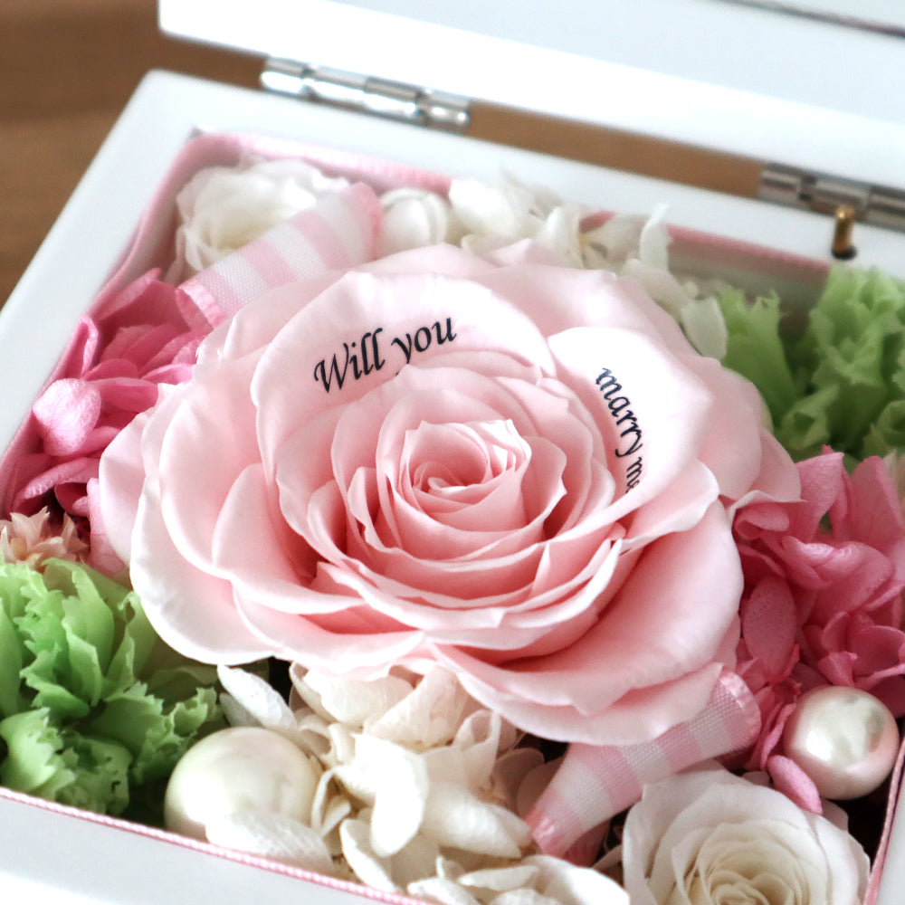 高級ホワイトオルゴールBOX お花イッパイ!プリザーブドフラワー – How